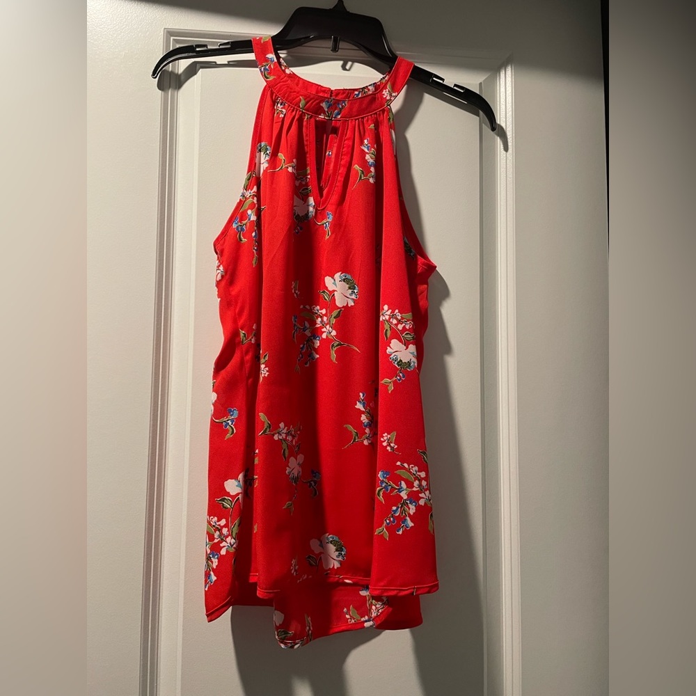 Red keyhole halter blouse from Papermoon Women’s Medium New With Tags